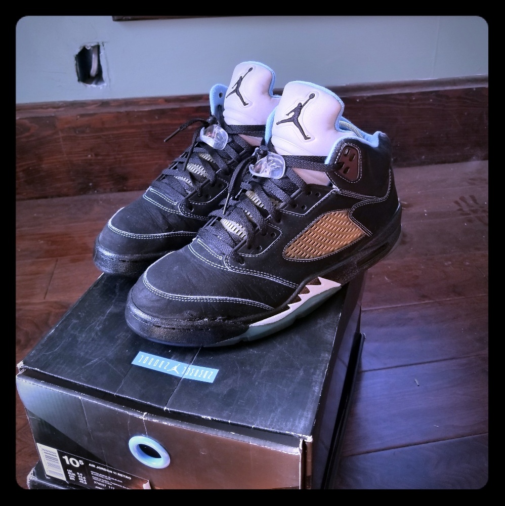 Jordan retro university blue 5s from 06